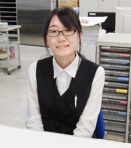 千寺丸 未奈(2016 年⼊組 雄武⽀所 ⾦融共済課)
